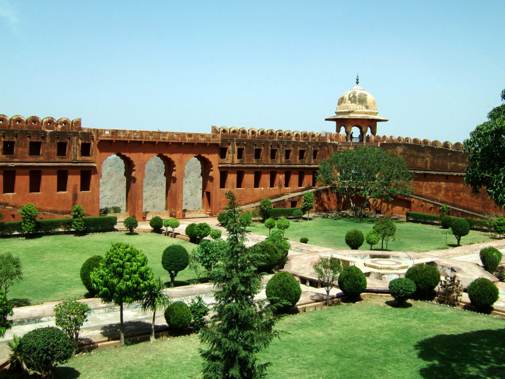 Jaigarh-Fort-Jaipur-Image-Amer-Palace-And-Fort,-Hd-.jpg