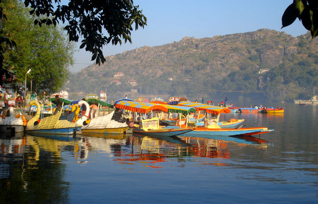 mount Nakki-Lake