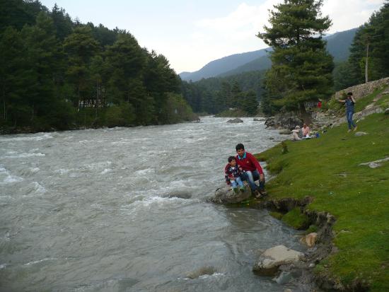 River Lidder. Pahalgam 2